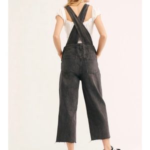 Free People baggy boyfriend overalls (Sold Out)